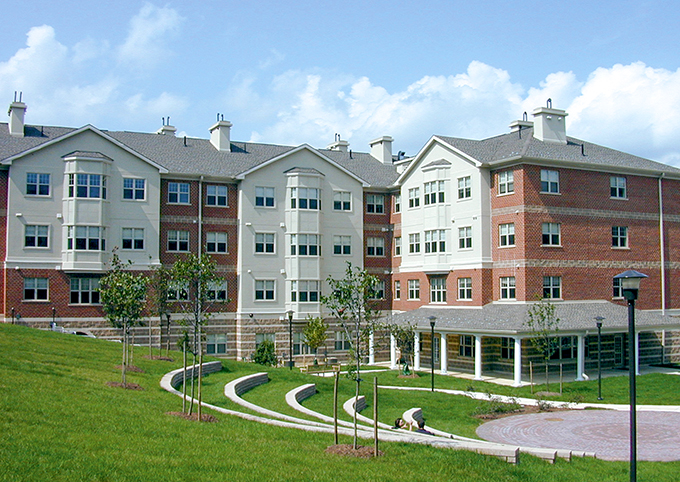 Edgewood Commons Apartments